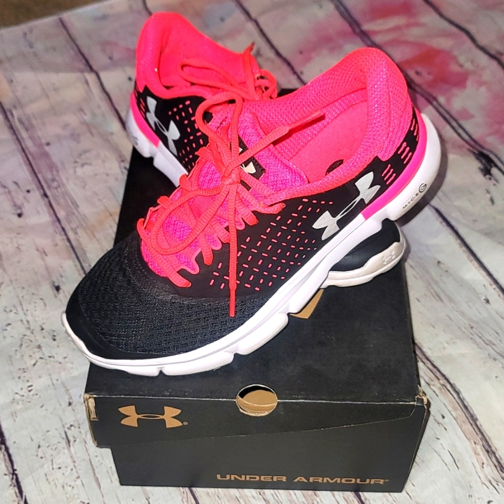 Under Armour Women's Sneakers in Black and Neon Pink
